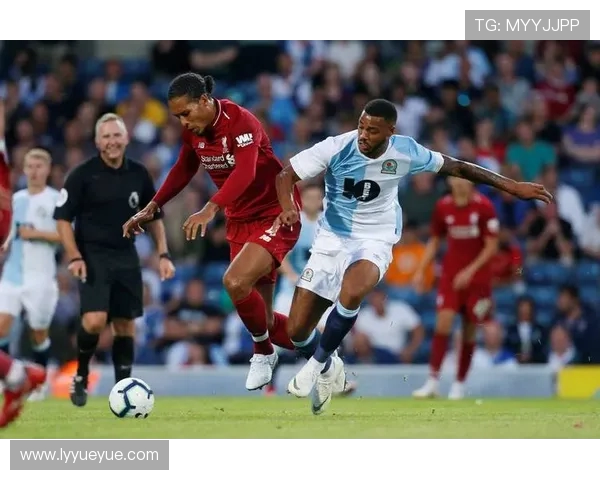 伯明翰与布莱克本激战正酣比分揭晓引发球迷热议