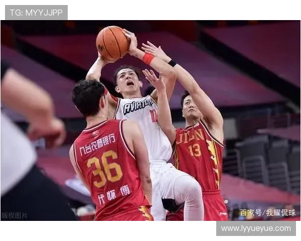 深圳篮球队的整体压制战术解析与深度剖析